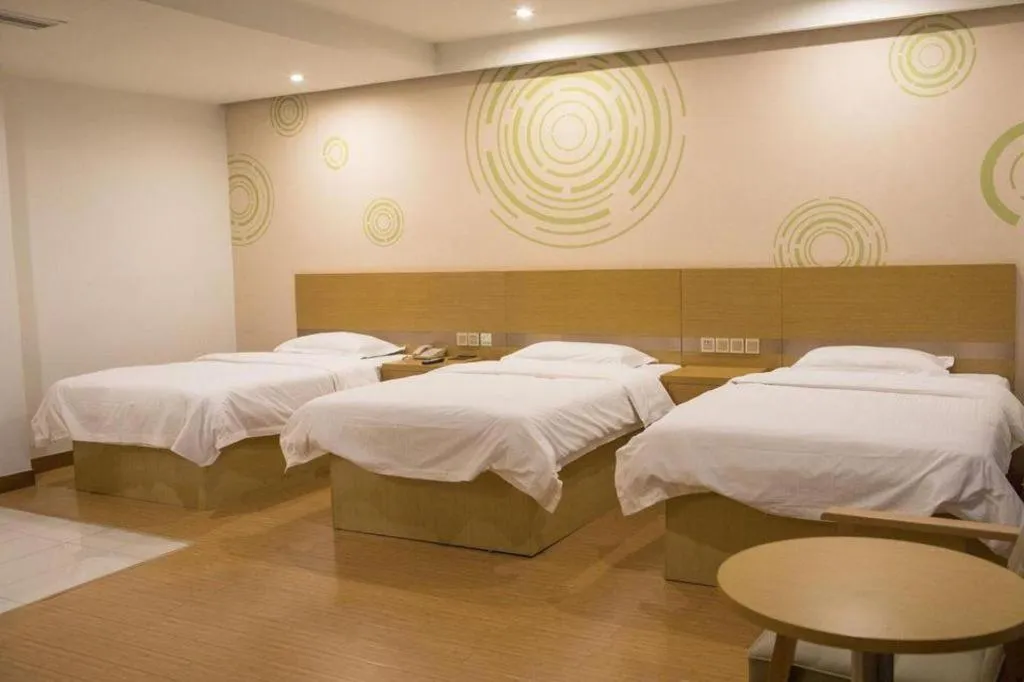 GreenTree Inn Qingdao Jiaozhou Jiaoping Road Express Hotel