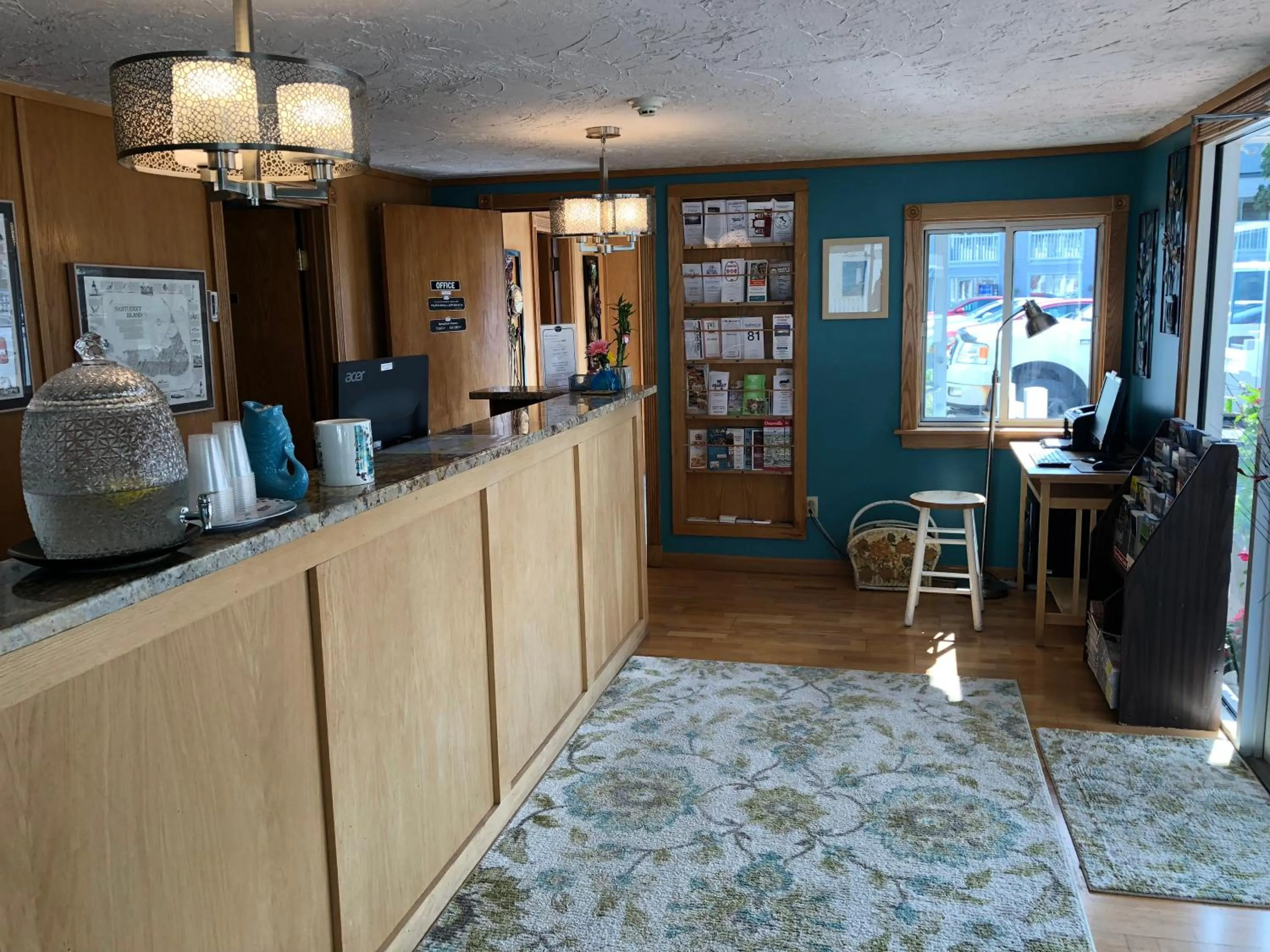 Lobby or reception in SeaCoast Inn