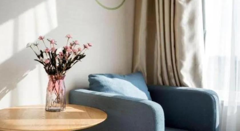 GreenTree Inn Zhangjiagang Yangshe Old Street Stadium