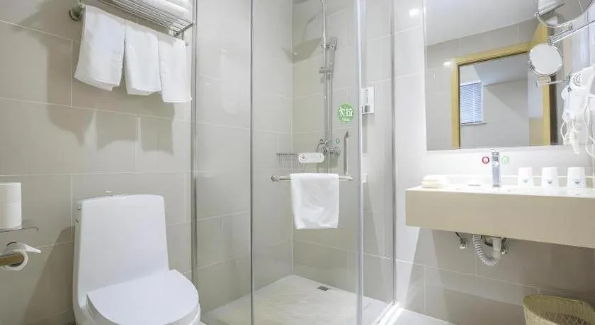 GreenTree Inn Zhangjiagang Yangshe Old Street Stadium