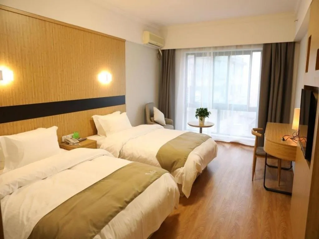 Bed in Vatica Hangzhou Linan Qianwang Street Hotel