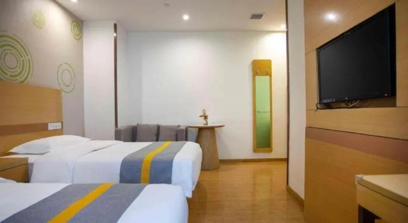 Bed in GreenTree Inn Shanghai National Convention and Exhibition Center Huaxiang Road