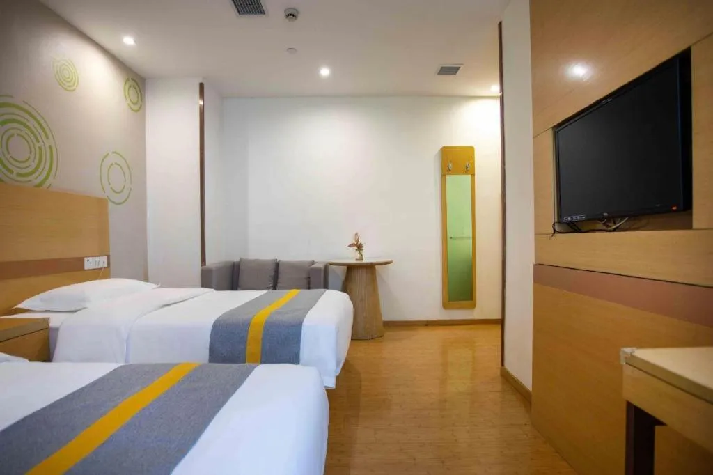 Bed in GreenTree Inn Shanghai National Convention and Exhibition Center Huaxiang Road