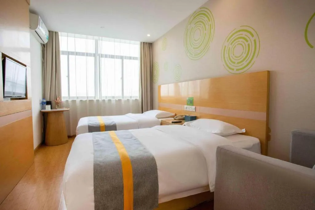 Bed in GreenTree Inn Shanghai National Convention and Exhibition Center Huaxiang Road