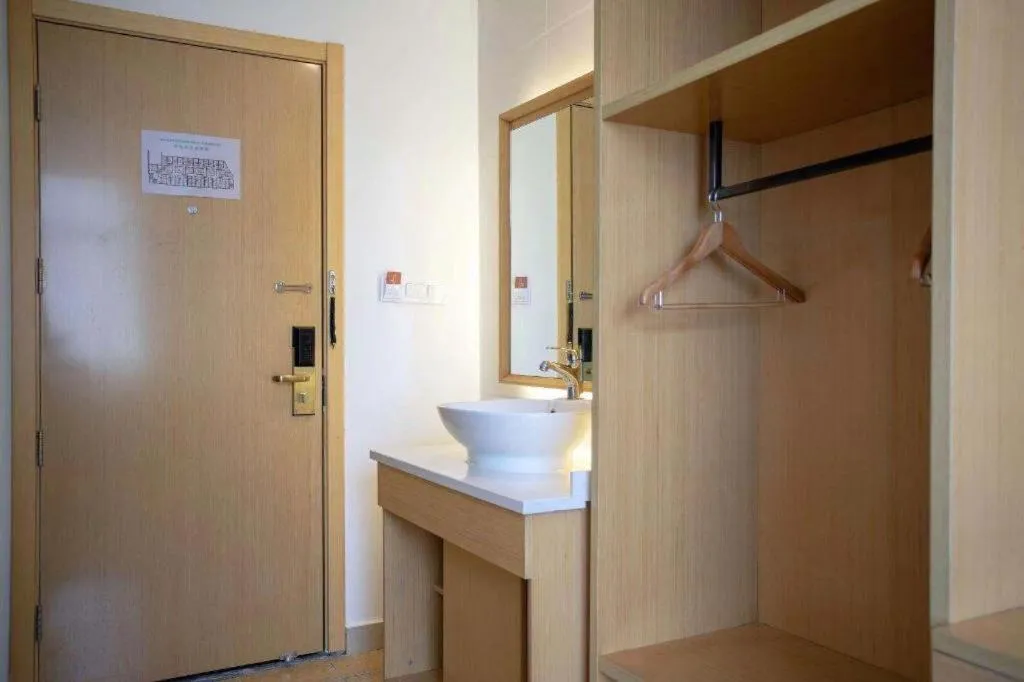 GreenTree Inn Shanghai National Convention and Exhibition Center Huaxiang Road