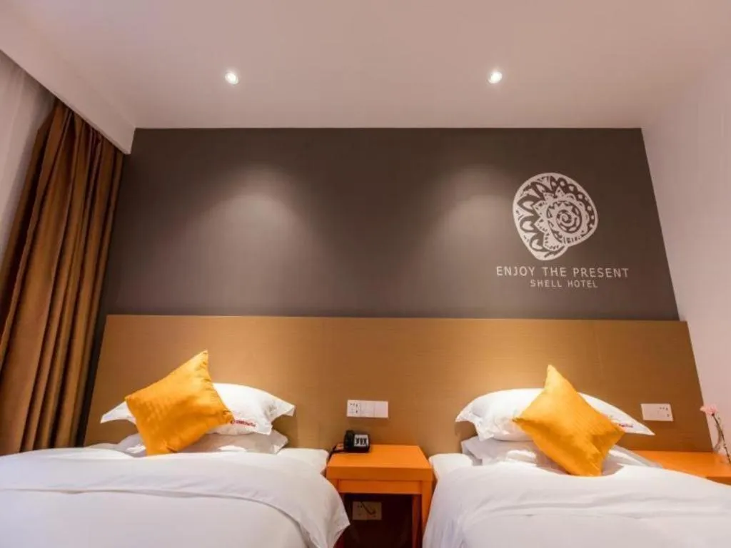 Bed in Shell Shanghai Yangpu District Pingliang Road Binjiang Hotel