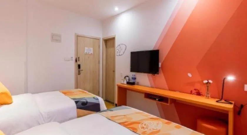 Bed in Shell Shanghai Yangpu District Pingliang Road Binjiang Hotel