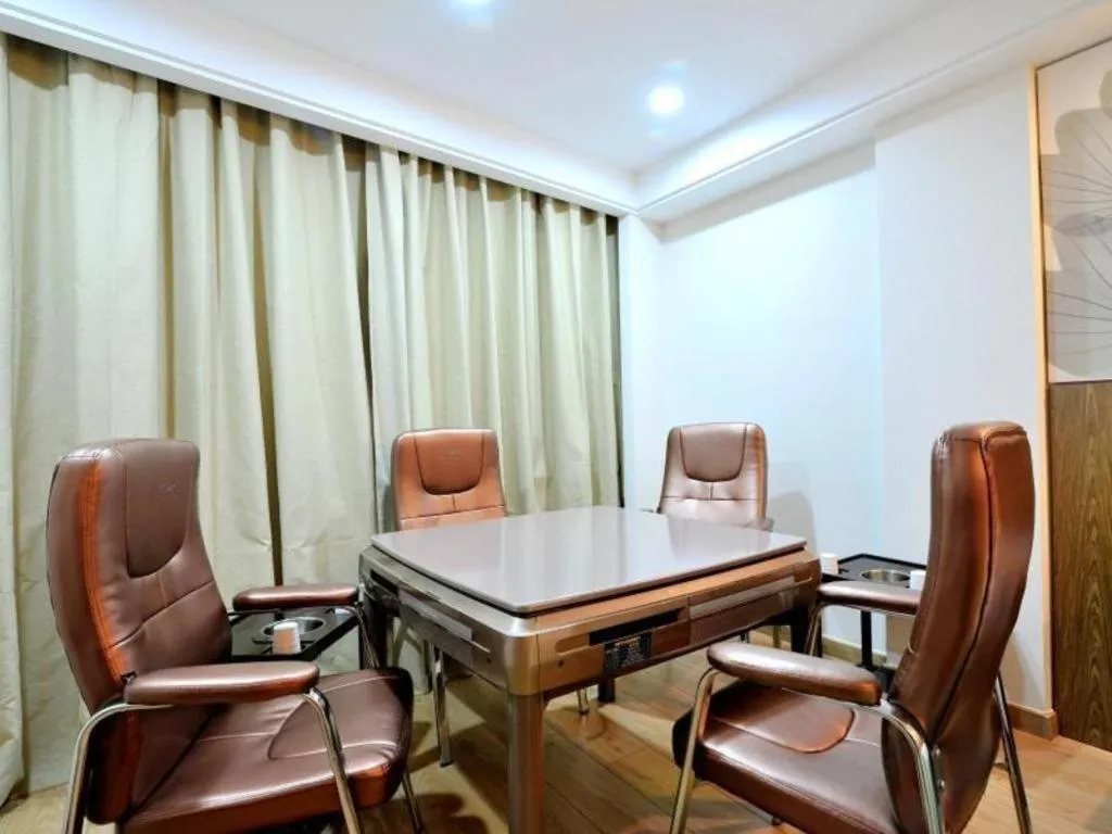 GreenTree Inn Haikou City Wuzhishan Road