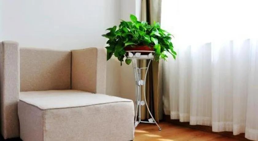 GreenTree Inn Haikou City Wuzhishan Road