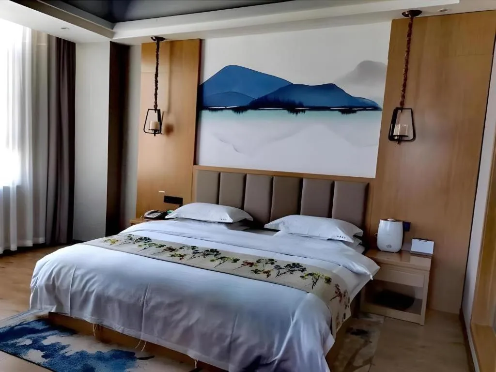 Bed in VX Dali Erhai Park Seascape Hotel