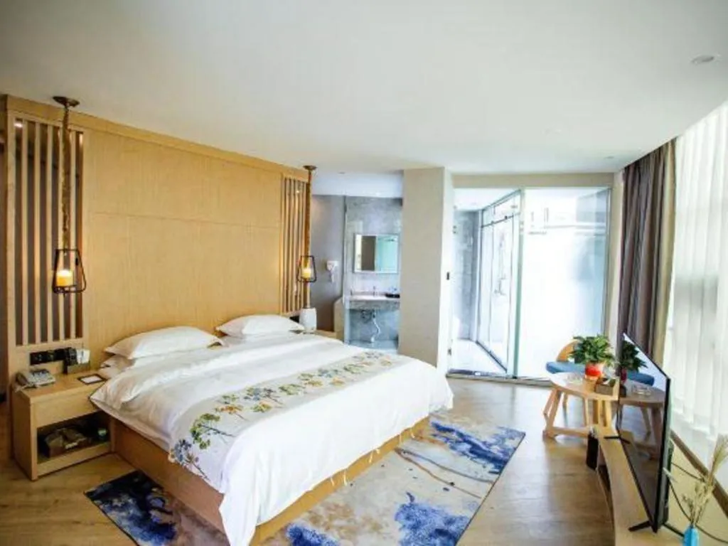 Bed in VX Dali Erhai Park Seascape Hotel