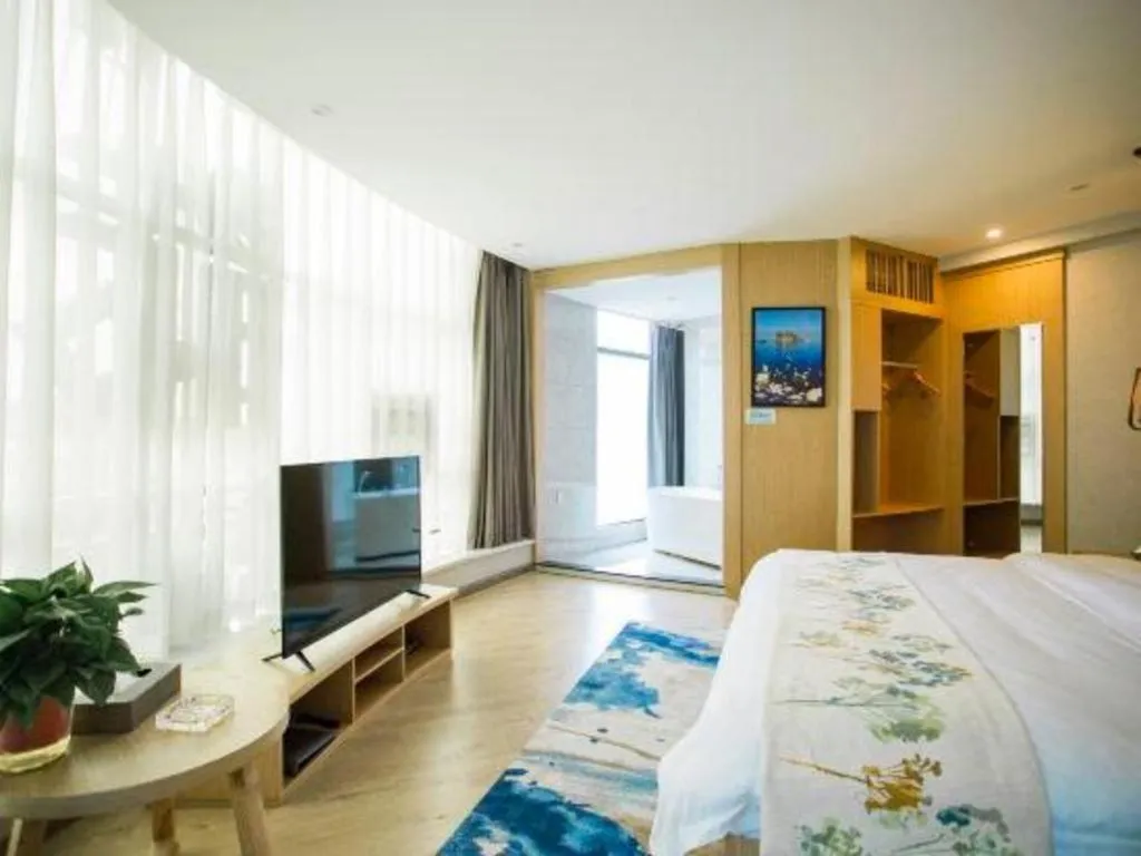 Bed in VX Dali Erhai Park Seascape Hotel