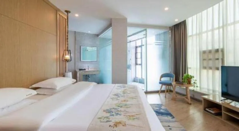 Bed in VX Dali Erhai Park Seascape Hotel