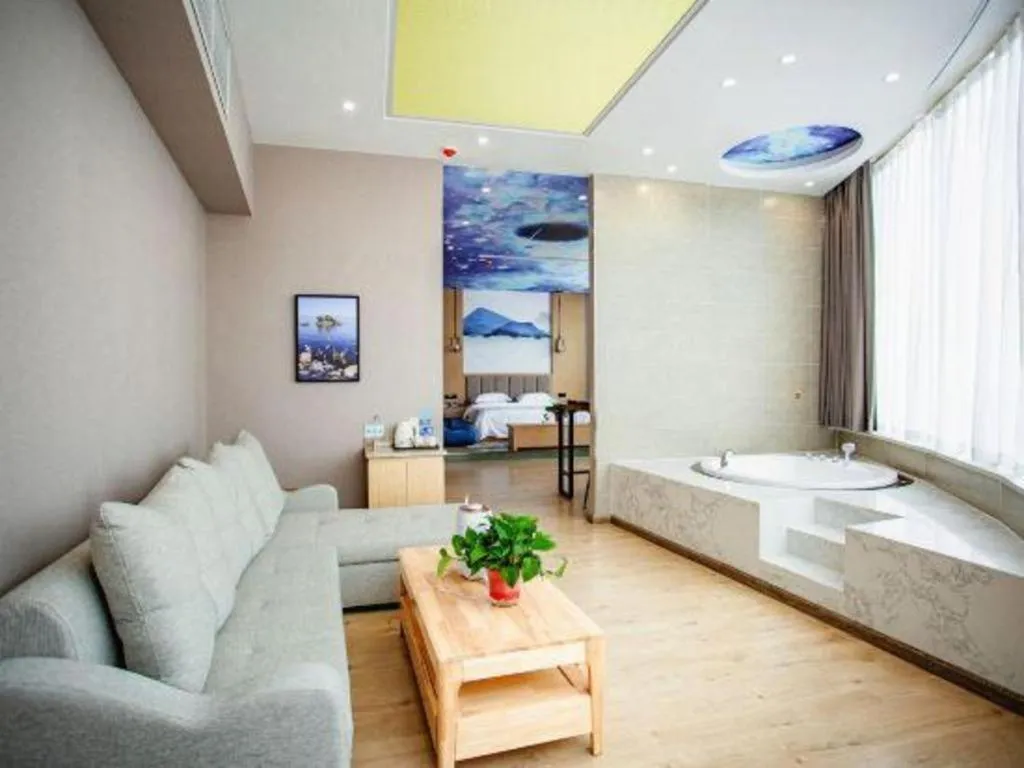 Bed in VX Dali Erhai Park Seascape Hotel