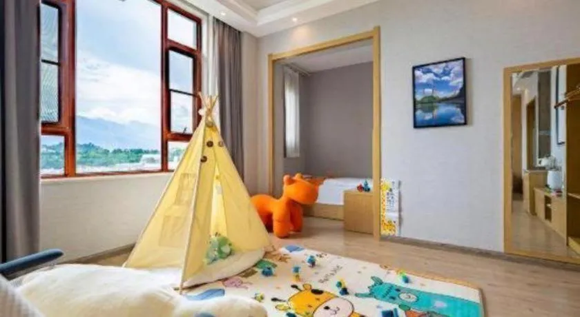 Bed in VX Dali Erhai Park Seascape Hotel