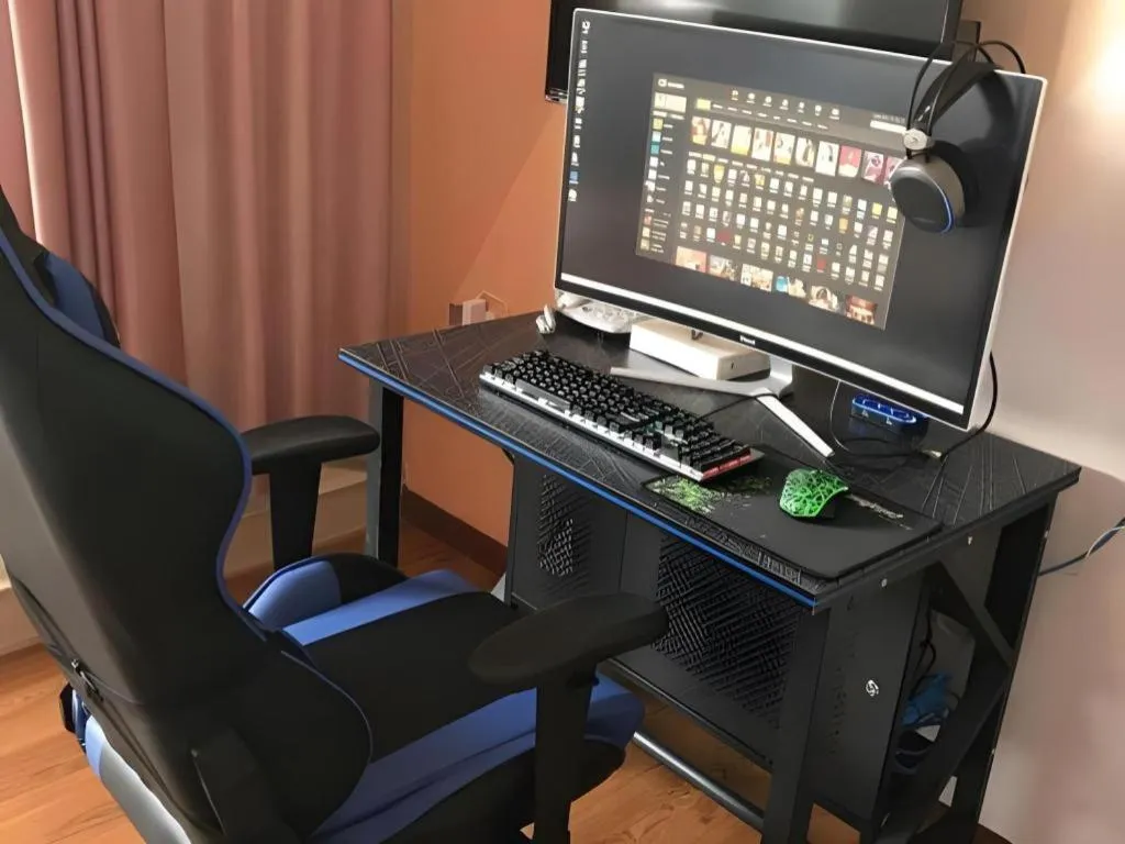 GreenTree Inn Chongqing Longhu Times Tianjie Xietaizi Metro Station