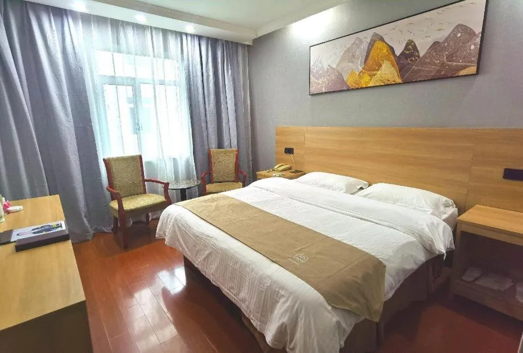 Bed in GreenTree Inn Chongqing Longhu Times Tianjie Xietaizi Metro Station