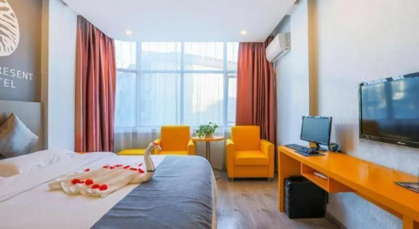 Bed in Shell Ganzhou Central Theme Hotel