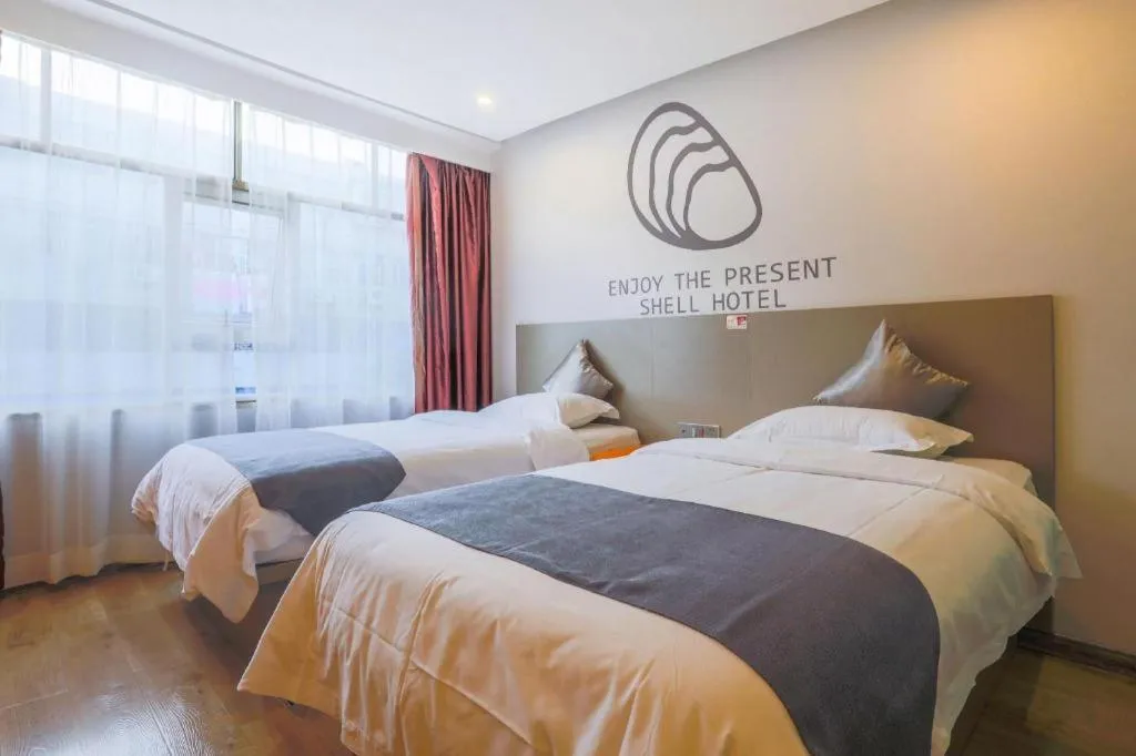 Bed in Shell Ganzhou Central Theme Hotel