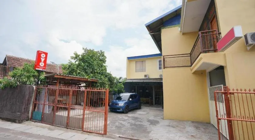 OYO 2656 Az Zahra Residence Syariah