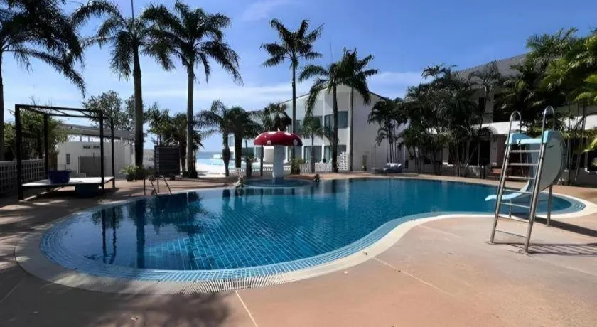 Rattana Pura Beach Resort