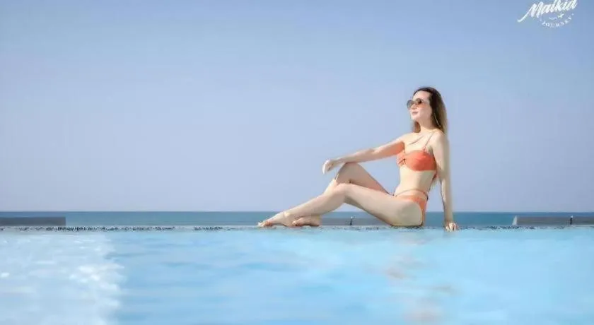 Rattana Pura Beach Resort