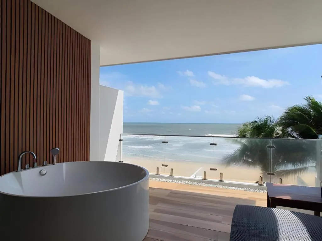 Rattana Pura Beach Resort