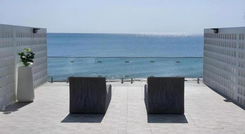 Rattana Pura Beach Resort