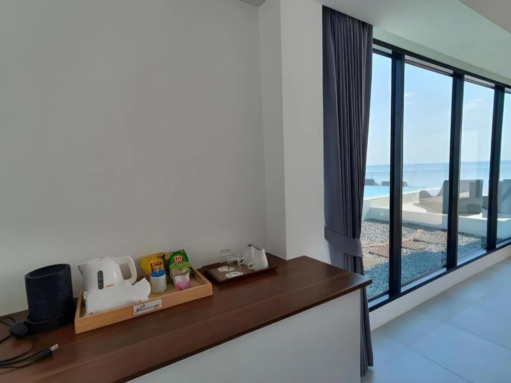 Rattana Pura Beach Resort