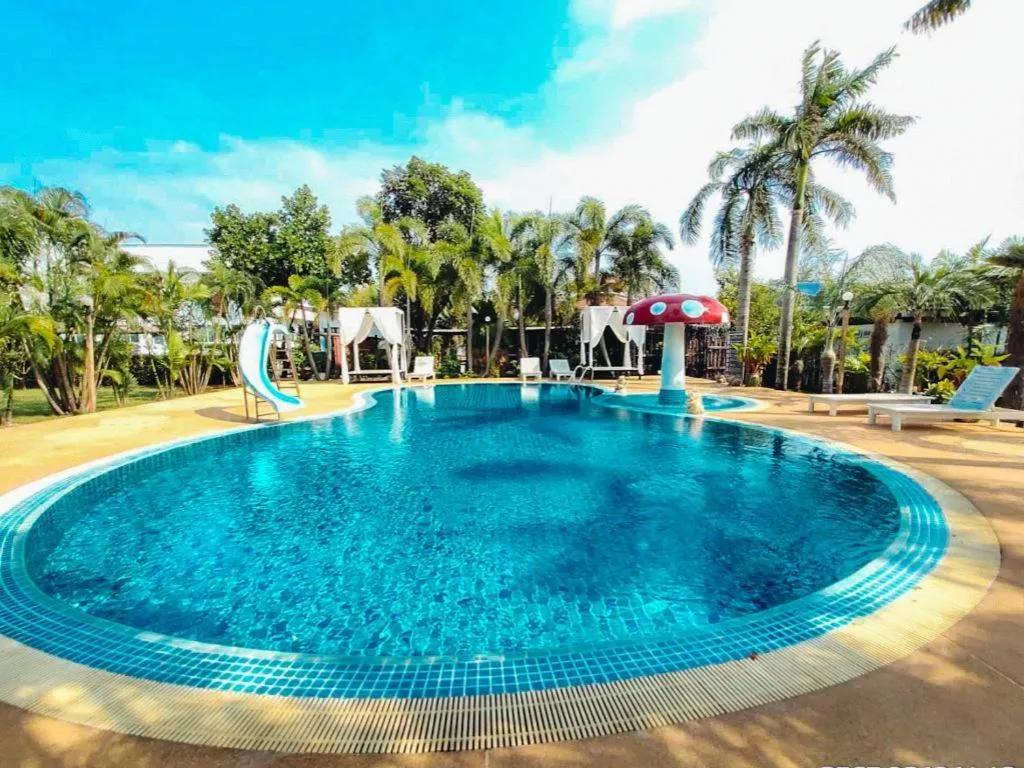 Rattana Pura Beach Resort