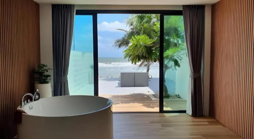 Rattana Pura Beach Resort