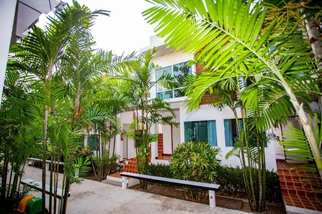 Rattana Pura Beach Resort