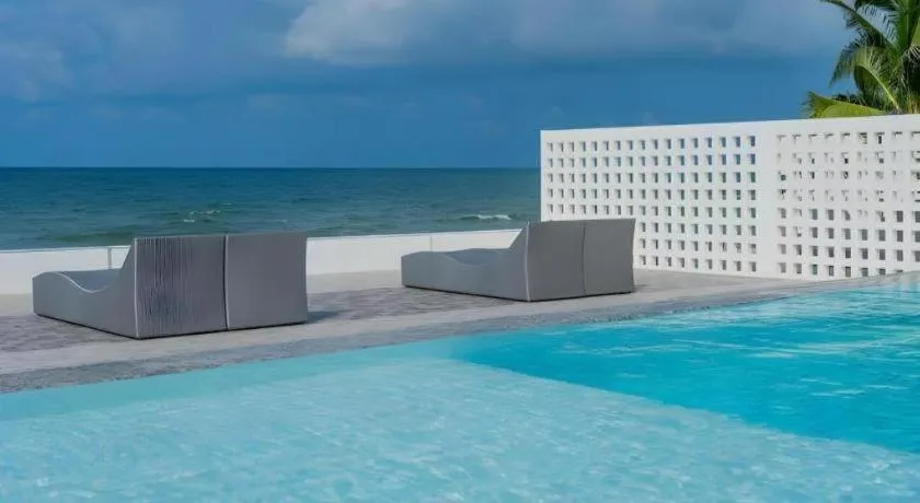 Rattana Pura Beach Resort