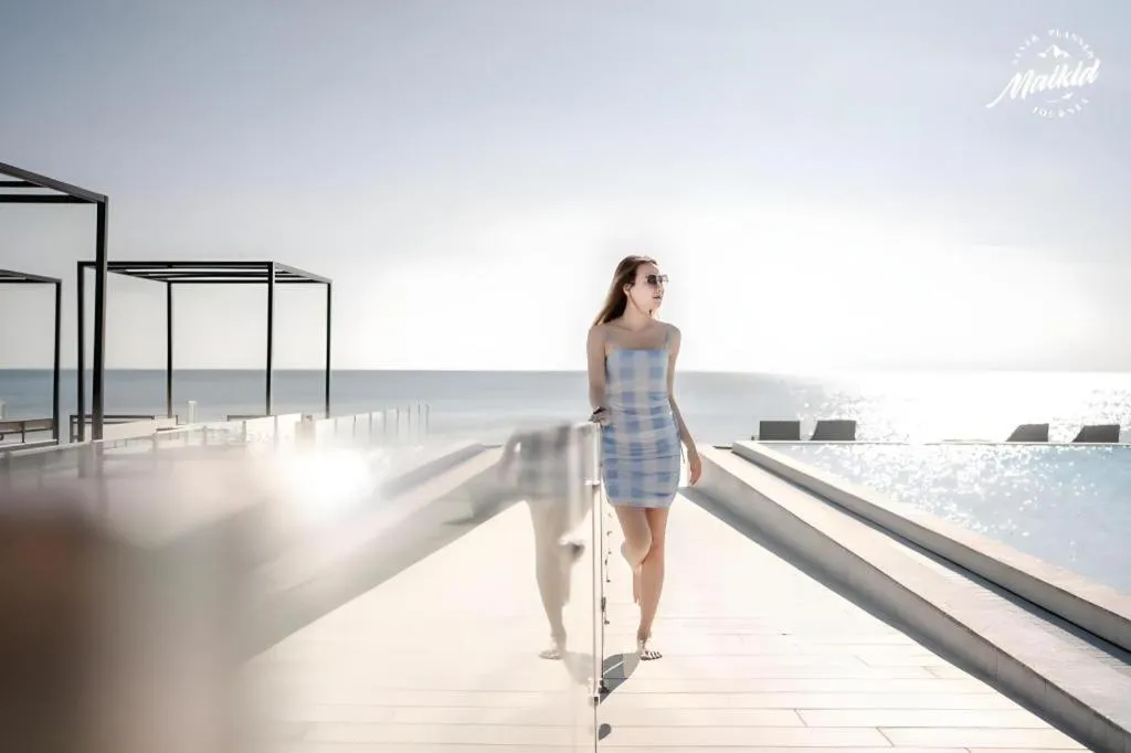 Rattana Pura Beach Resort