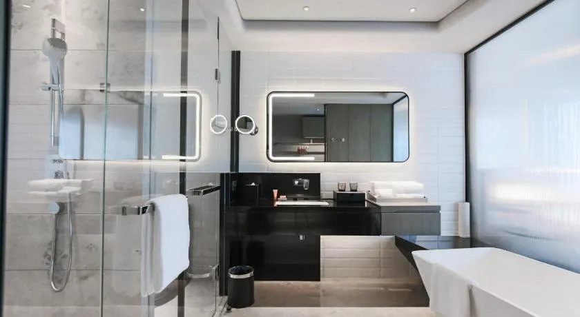 Crowne Plaza Shenzhen WECC