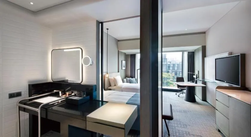 Crowne Plaza Shenzhen WECC