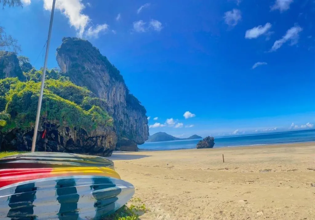 Hat yao Seaview Beach Room