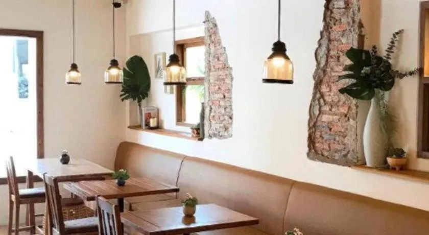 Need a Nap Hostel Phrae