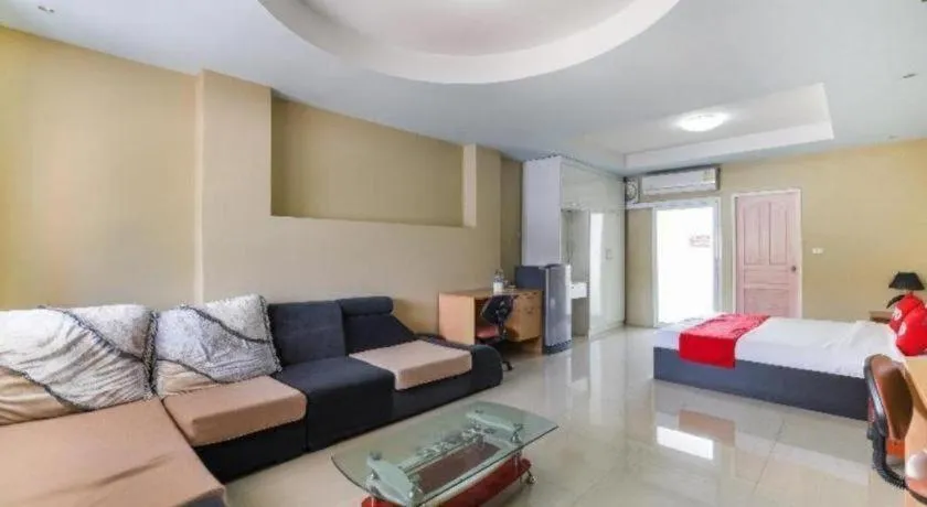 Bed in OYO 762 Chompoo