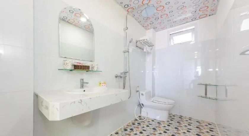 OYO 1028 Flower House Apartment