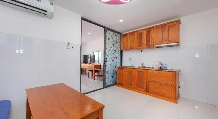 OYO 1028 Flower House Apartment