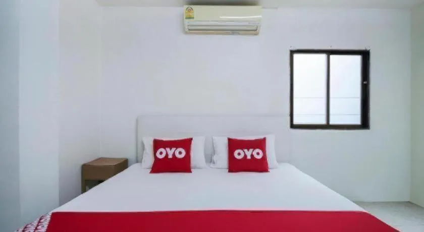 Bed in OYO 885 You And Me House