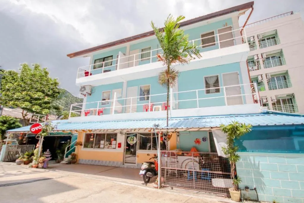 OYO 885 You And Me House