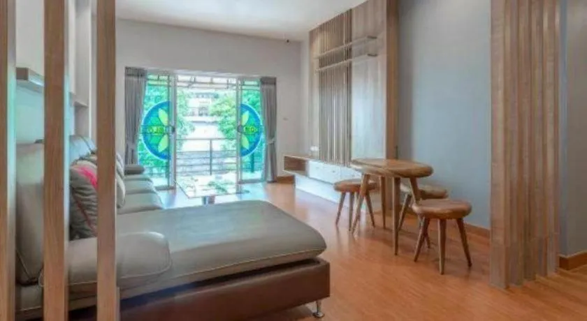 Bed in OYO 885 You And Me House