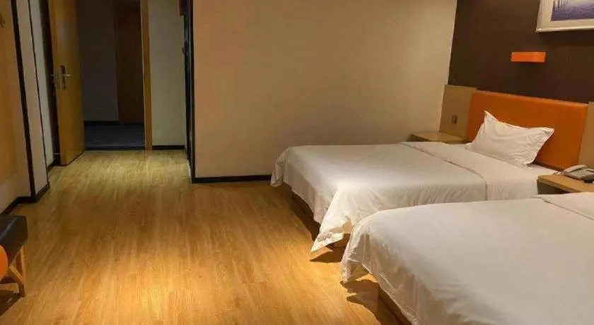 Bed in 7 Days Premium Nanjing Gaochun Beiling Road Branch