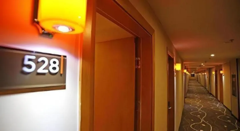 7 Days Premium Nanjing Gaochun Beiling Road Branch