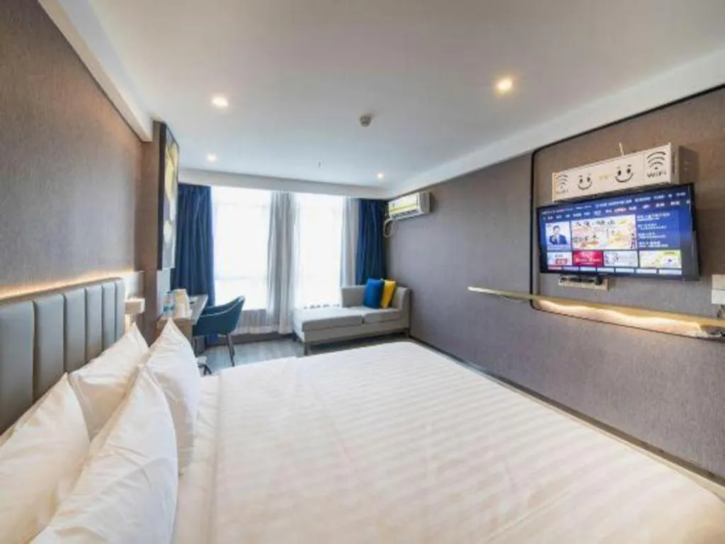 Bed in 7 Days Inn Huizhou Daya Bay Wanda Plaza