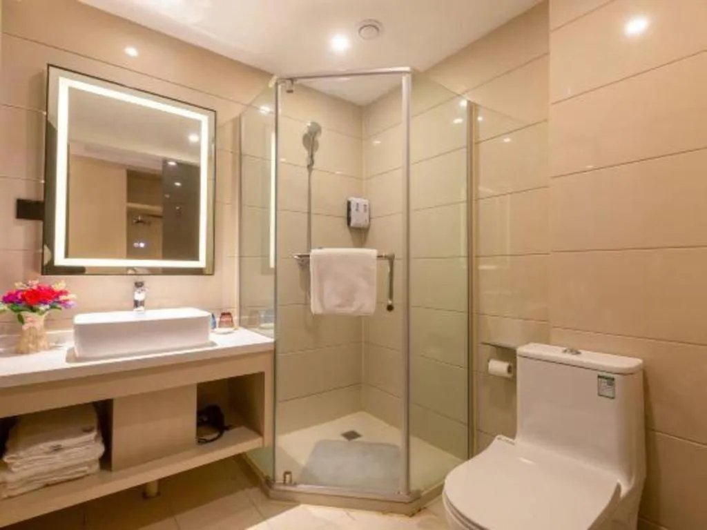 Gya Hotel Shanghai Long Distance Passenger Terminal Station