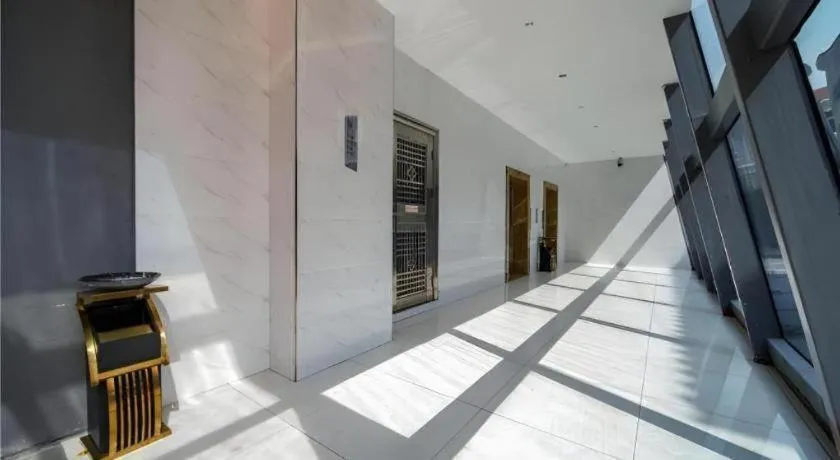 Borrman Hotel Zhaoqing Sihui Tianguangxu Jade City