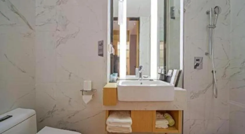 Borrman Hotel Zhaoqing Sihui Tianguangxu Jade City